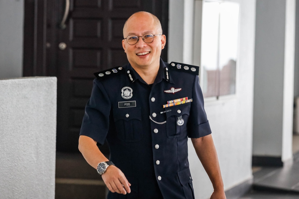 Juicio 1MDB: las transferencias de efectivo de Najib desde su propia cuenta provinieron de fondos ilegales, confirma un policía ante el tribunal