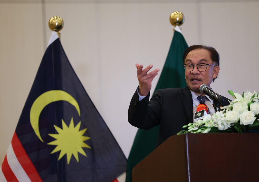 Prime Minister Datuk Seri Anwar Ibrahim said that the world must wake up and see the stark hypocrisy through situations unfolding in Gaza. — Bernama pic