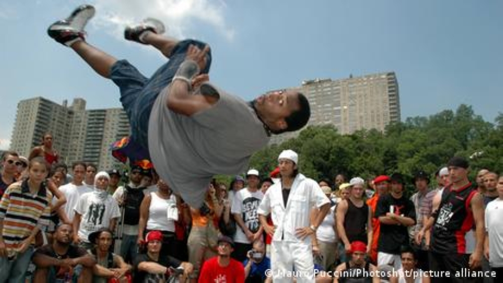 Bronx is the birthplace of hip hop culture and home to the famous Yankees baseball team. — DW pic