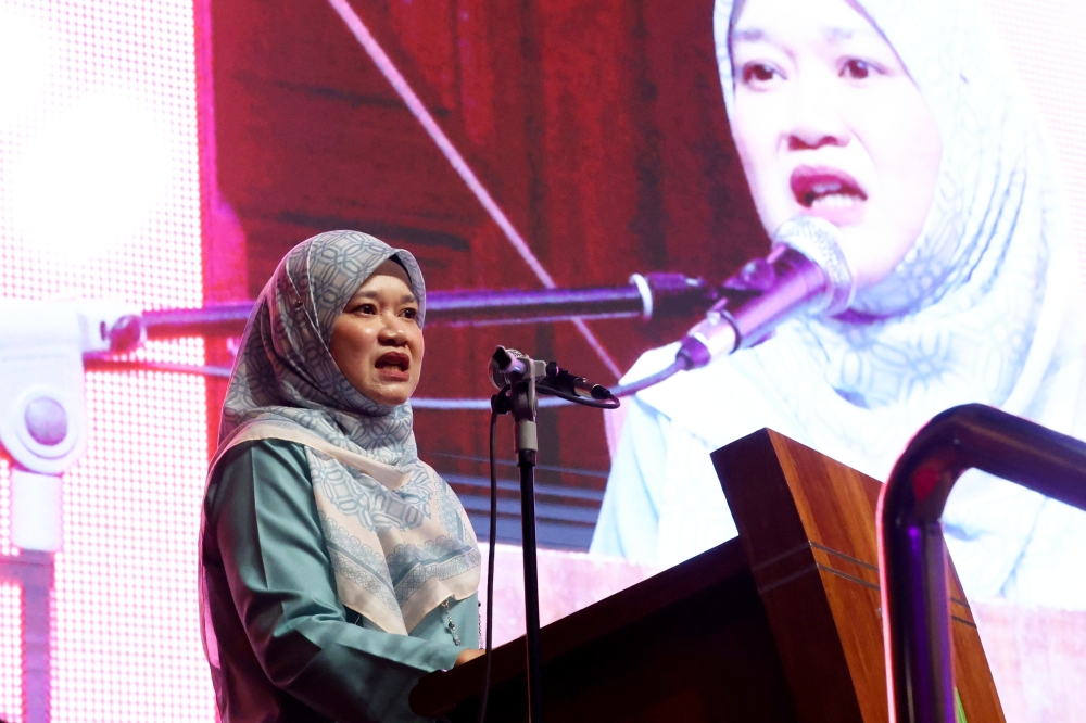 Education Minister Fadhlina Sidek said the MOE would give its full commitment to stricter enforcement of the Sexual Offences Against Children Act 2017 (Act 792). — Bernama pic 