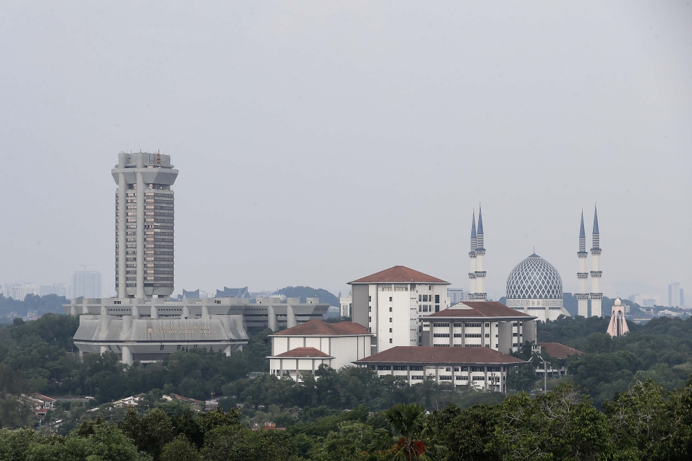 Khir Toyo declared Selangor to be a developed state in 2005. — Picture by Sayuti Zainudin