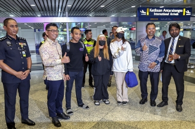 Deputy foreign minister: Three Malaysian victims of Macau job scam in Peru return home - Vimarsana News