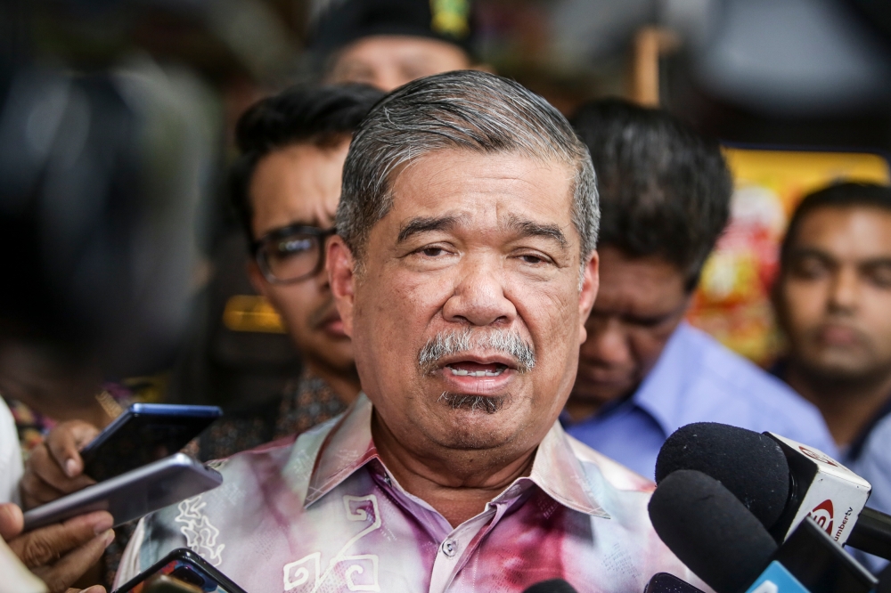 Datuk Seri Mohamad Sabu said any party that tried to take advantage by raising the price of chicken after the implementation of the price float would face action. — Picture by Hari Anggara