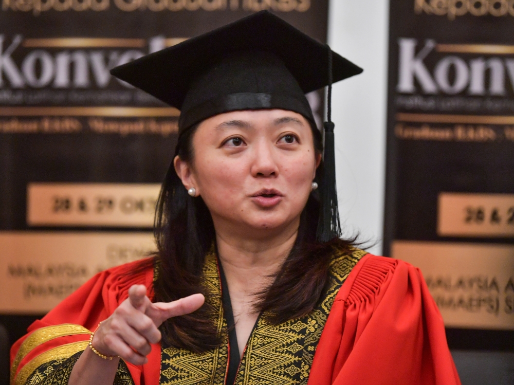 Youth and Sports Minister Hannah Yeoh speaks to reporters after officiating the convocation ceremony of the Youth and Sports Skills Training Institution at Malaysia Agro Exposition Park Serdang October 28, 2023. — Bernama pic