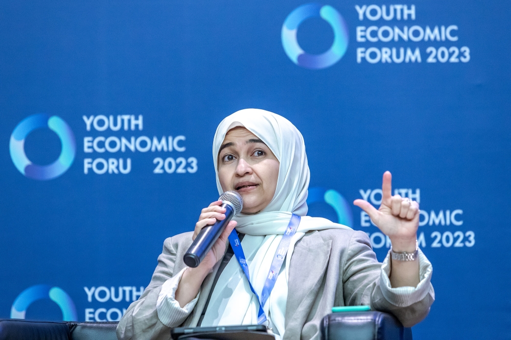 Malaysian Institute of Economic Research (MIER) COO Zarina Nalla speaks during a panel session at the Youth Economic Forum 2023 at Sasana Kijang in Kuala Lumpur 28, 2023. — Picture by Firdaus Latif