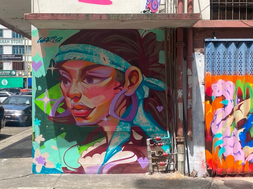 Street artists from abroad came to participate in ‘Street Strokes’ at their own expense.