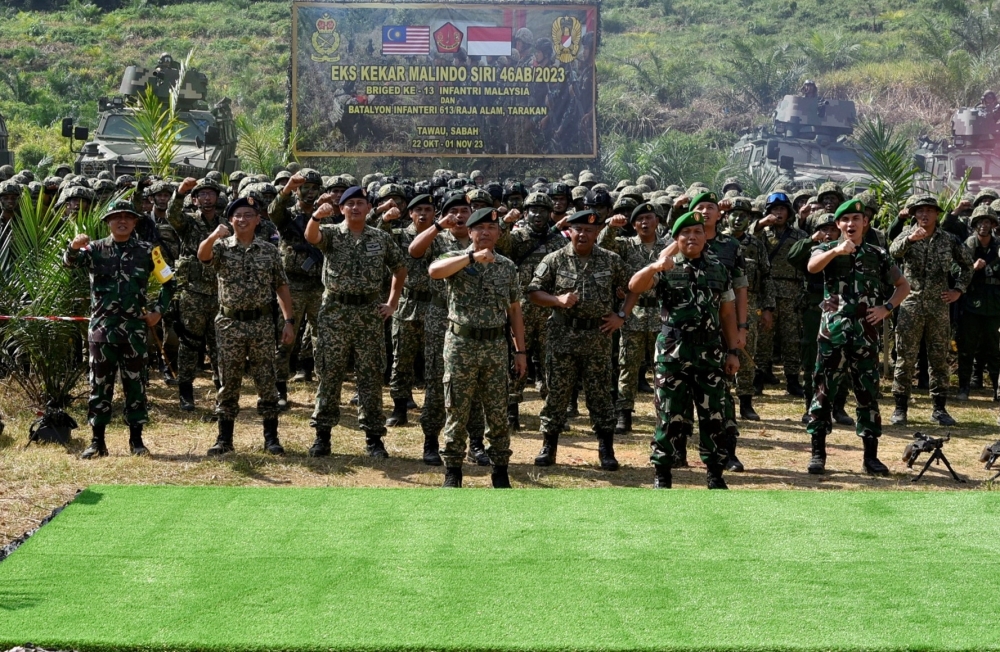 Latihan militer, kerja sama yang erat, bukti kuatnya hubungan keamanan diplomatik Malaysia-Indonesia, kata komandan infanteri