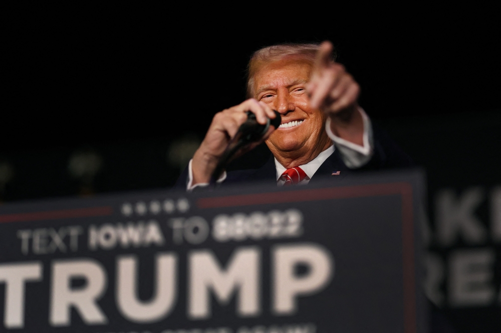A Colorado court began hearing a lawsuit yesterday that seeks to bar Donald Trump from the 2024 presidential ballot on the grounds he violated his oath of office by engaging in an insurrection. — AFP pic