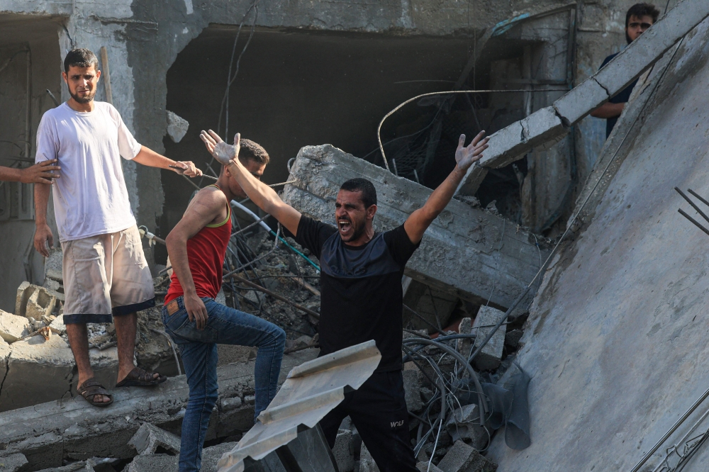 The Palestinian Red Crescent said the communications blackout had blocked emergency calls and disrupted critical ambulance services. — AFP pic