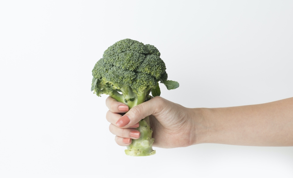 Malaysian influencer sentenced to one day in jail for shoplifting toiletries and broccoli. — Image from Unsplash/Soo Ji Choi