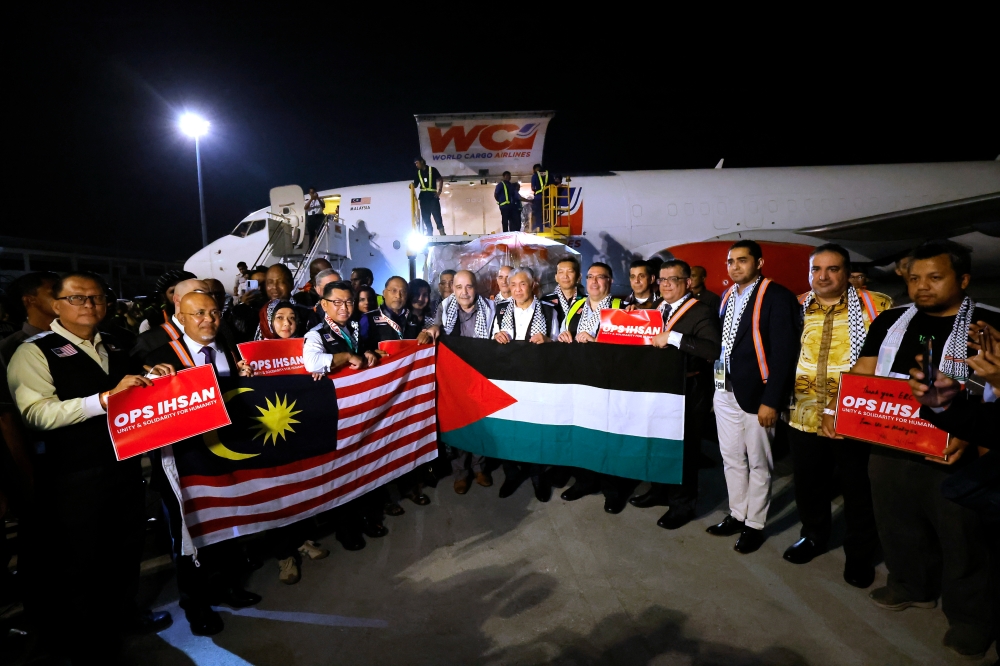 Deputy Prime Minister Datuk Seri Ahmad Zahid Hamidi witnessed the sending-off at the Cargo Terminal of Kuala Lumpur International Airport (KLIA) in Sepang November 3, 2023. ― Bernama pic