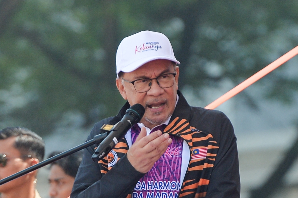 Prime Minister Datuk Seri Anwar Ibrahim speaks during the launching ceremony of the National Family Month at Dataran Putrajaya November 4, 2023. — Picture by Miera Zulyana