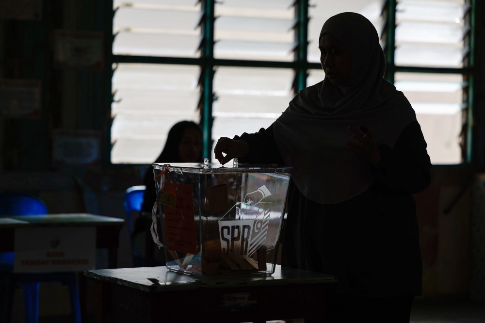 The polling process for the Jepak state by-election concluded when 11 out of 14 polling centres closed at 5.30pm. — Bernama pic