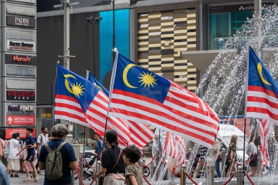 Are politicians to blame for dividing Malaysians and preventing 'Bangsa Malaysia' from becoming reality? Scholars discuss - Vimarsana News
