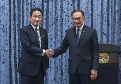 PM Anwar-Kishida meeting coincides with 50th year of Asean-Japan friendship, cooperation - Vimarsana News