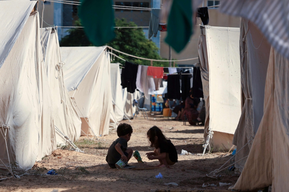 Suhakam wishes to draw attention to the increasingly pressing issue of Palestine refugees fleeing conflict and seeking refuge in Malaysia. — AFP pic