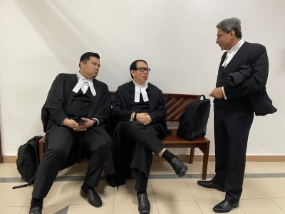 Taib Mahmud's sons apply for father to be a defendant in civil suit against stepmother, bank - Vimarsana News