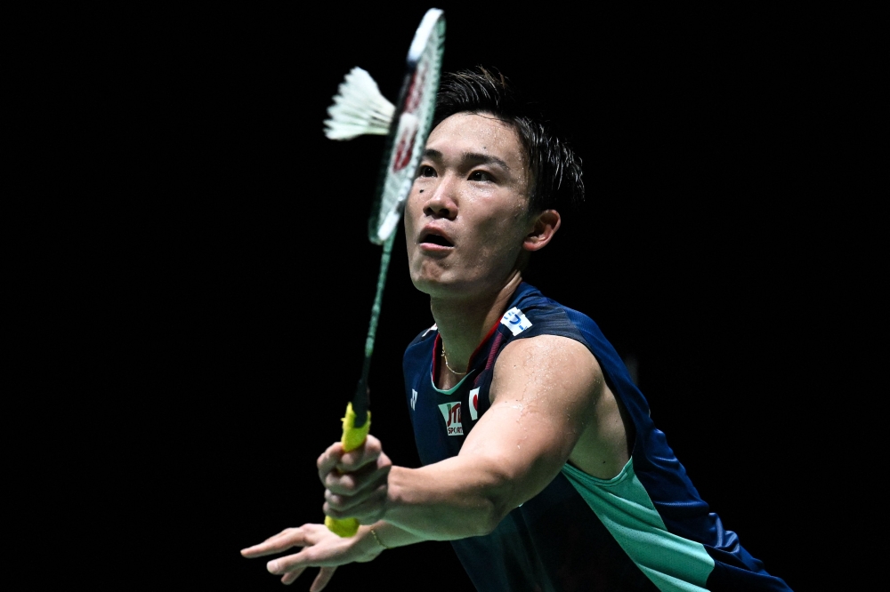 Now ranked a lowly 52 in the world, Kento Momota won 21-16, 21-15 against the world number 26 in the final in Gwangju. ― AFP file pic