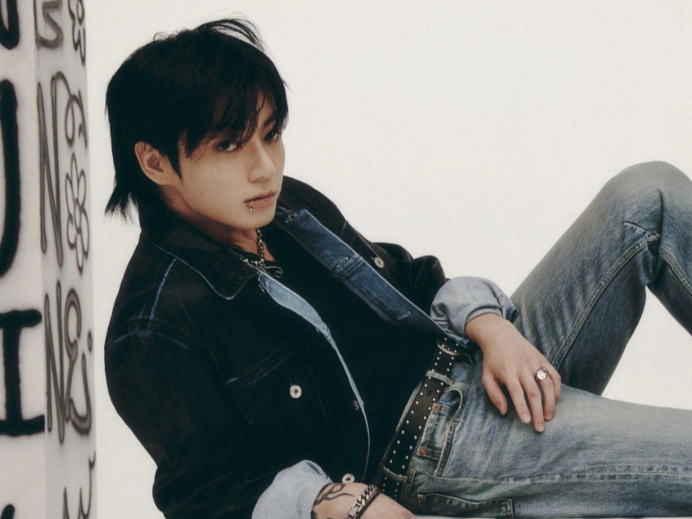 Jungkook is now the reigning Kpop solo artist with the most songs in the Top 10 of the Billboard Hot 100 charts. — Picture via Instagram/jungkook_bighitentertainment