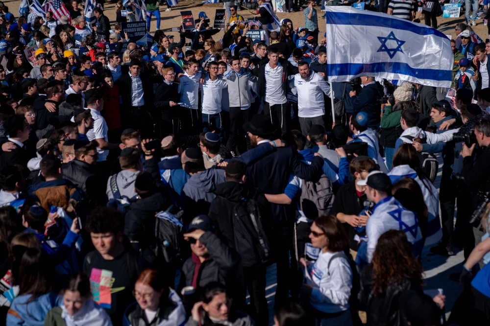 Demonstrators in support of Israel gather to denounce antisemitism and call for the release of Israeli hostages, on the National Mall in Washington, DC, on November 14, 2023. — AFP pic