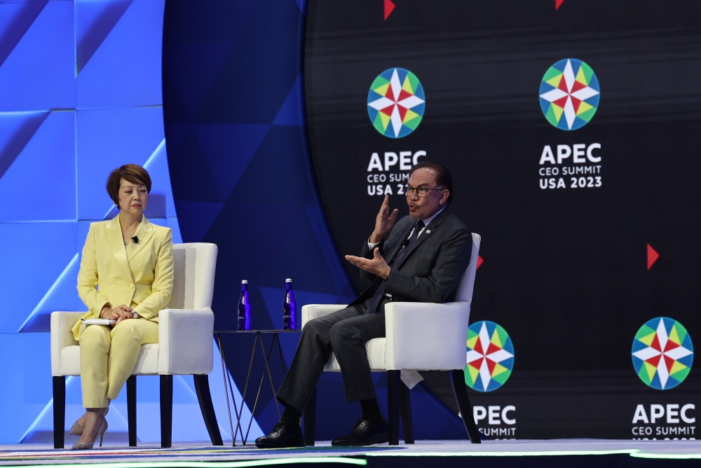 Prime Minister Datuk Seri Anwar Ibrahim speaks during a question and answer session at the 30th Asia-Pacific Economic Cooperation (Apec) Chief Executive Officer (CEO) Summit titled 'The Global Economy and State of The World' in San Francisco November 16, 2023. ― Bernama pic