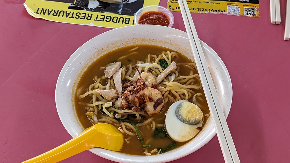 The Prawn Mee here is a pleasant surprise and might be one of my favourites.