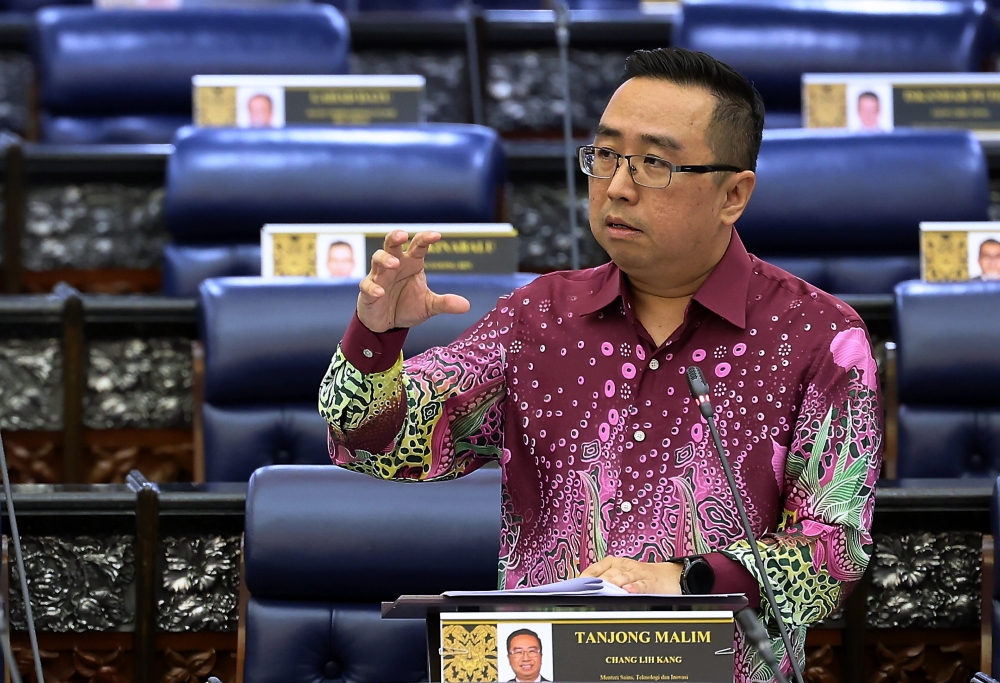 Science, Technology and Innovation Minister Chang Lih Kang said that Mosti is focusing on producing vaccines for humans through improved collaborations between agencies and industry, both at home and abroad. — Bernama pic 