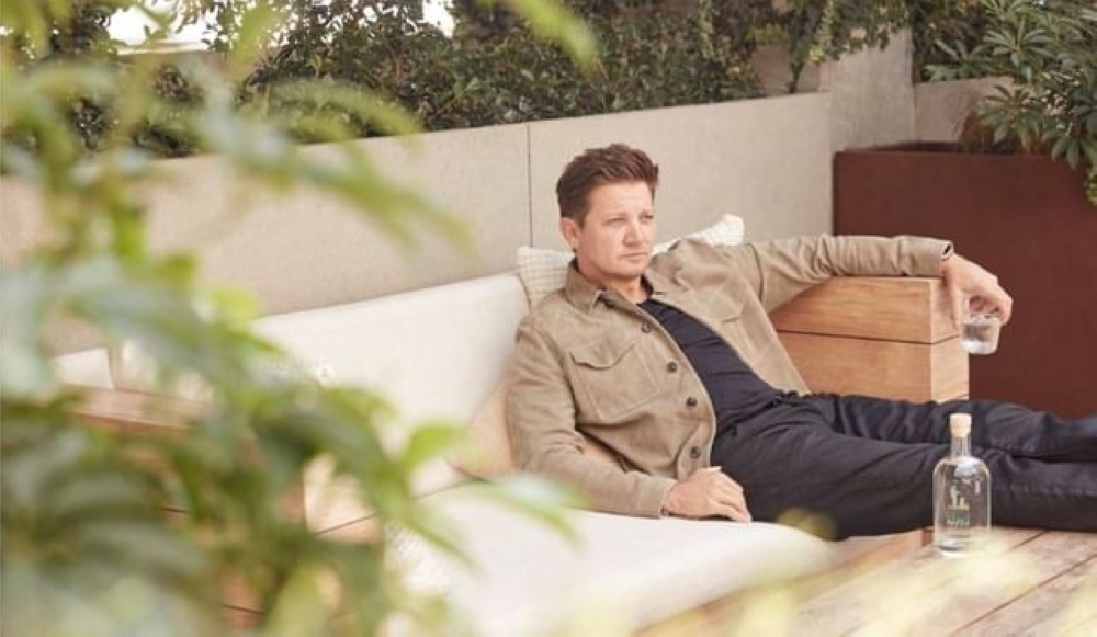 'Hawkeye' actor Jeremy Renner recovers from snowplough incident some 10 months later. — Picture via Instagram/ jeremyrenner