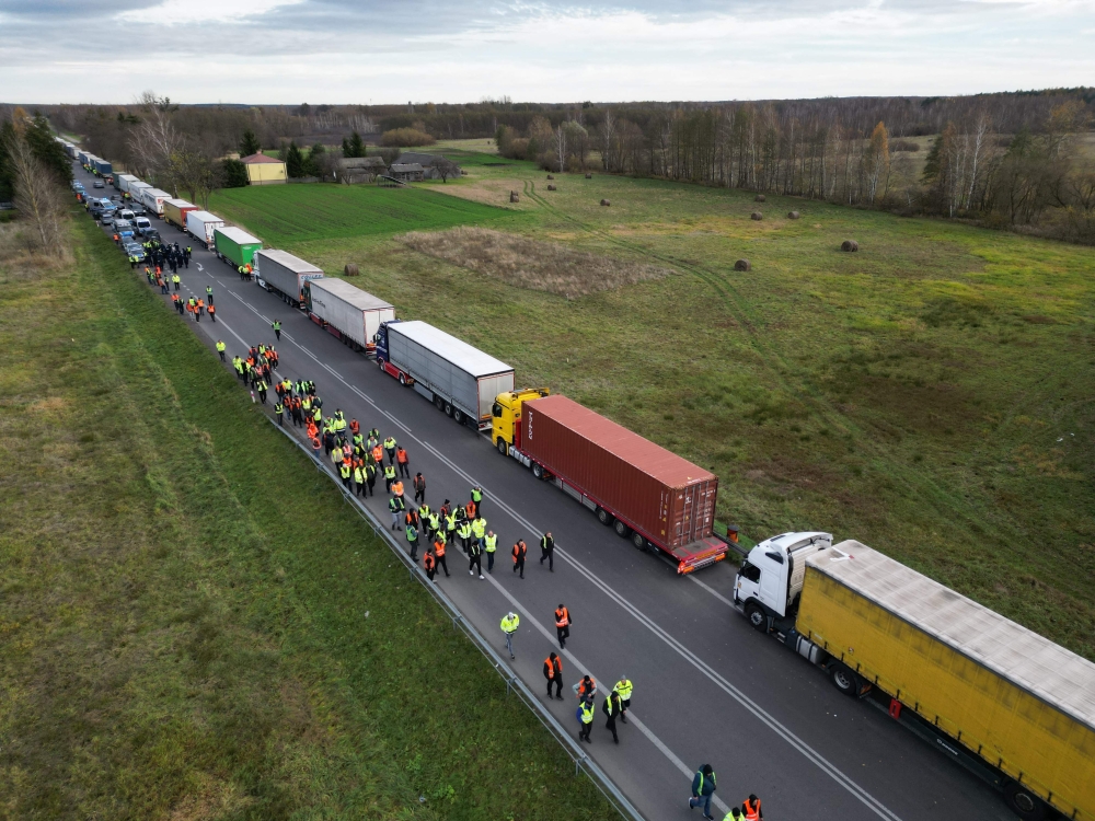 About 3,000 mostly Ukrainian trucks, including those carrying fuel and humanitarian aid, were stuck on the Polish side of the border yesterday due to a more than 10-day blockade by Polish truckers, Ukrainian authorities said.— About 3,000 mostly Ukrainian trucks, including those carrying fuel and humanitarian aid, were stuck on the Polish side of the border yesterday due to a more than 10-day blockade by Polish truckers, Ukrainian authorities said. — AFP pic