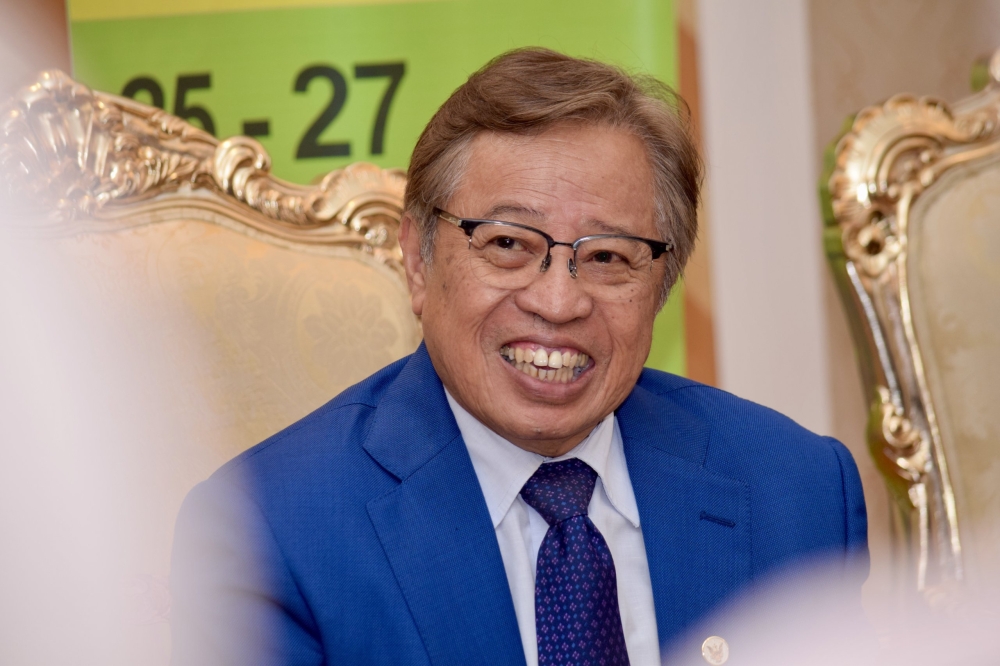 Sarawak Premier Tan Sri Abang Johari Openg, in presenting the state Budget 2024 today in the Sarawak State Legislative Assembly today, urged the federal government to increase its allocation to the state. ― Borneo Post pic