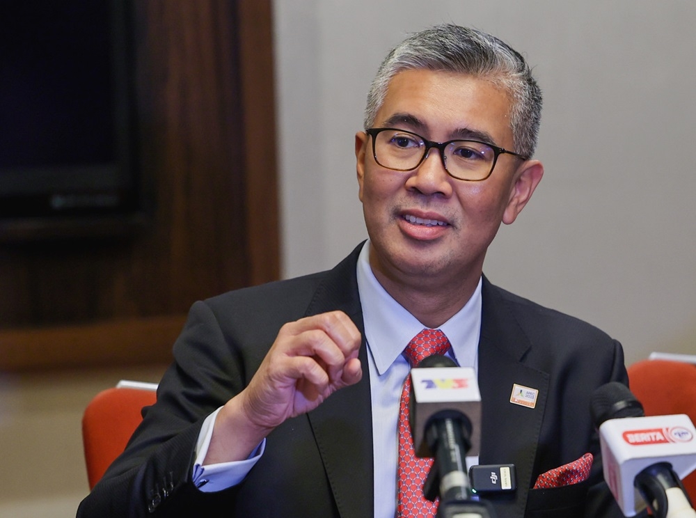 Investment, Trade and Industry Minister Datuk Seri Zafrul Tengku Abdul Aziz said the IMFC was set up to facilitate the affairs of the business community and investors in the manufacturing sector and selected services sectors. ― Bernama pic