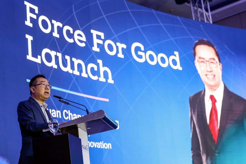 Science, Technology and Innovation Minister Chang Lih Kang said the Food Security Sandbox offers access to test sites in Pendang, Kedah and Chuping, Perlis with 100-hectare of land and additional funding for startups to accelerate their innovations to commercialisation to enhance the agricultural field for better yield or practices. — Bernama pic   