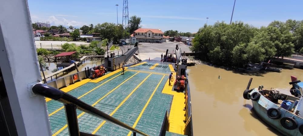 A view of the Kuala Kedah Marine Office that is badly in need of repairs. — Picture by Josie Thong