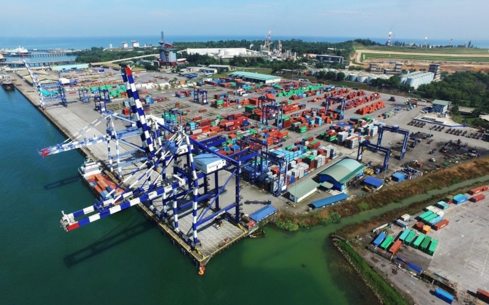 Deputy Minister for Infrastructure and Port Development Datuk Majang Renggi said the state government was in the process of preparing the required legal provisions and other necessary arrangement to assume control of Bintulu Port. — Picture via X/Bernama