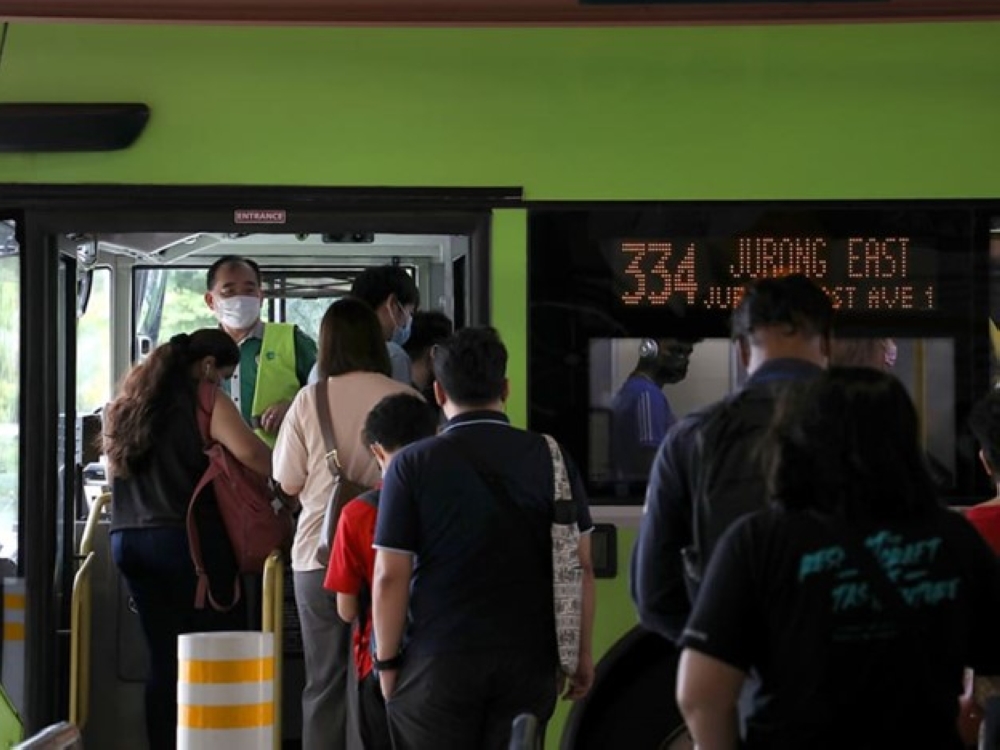 Prime Minister Lee Hsien Loong said  that when it comes to raising fees during ‘difficult years like this one’, the Government adopts the approach of delaying non-essential fee hikes for ‘a while longer’, or moderating any immediate increases. — TODAY pic