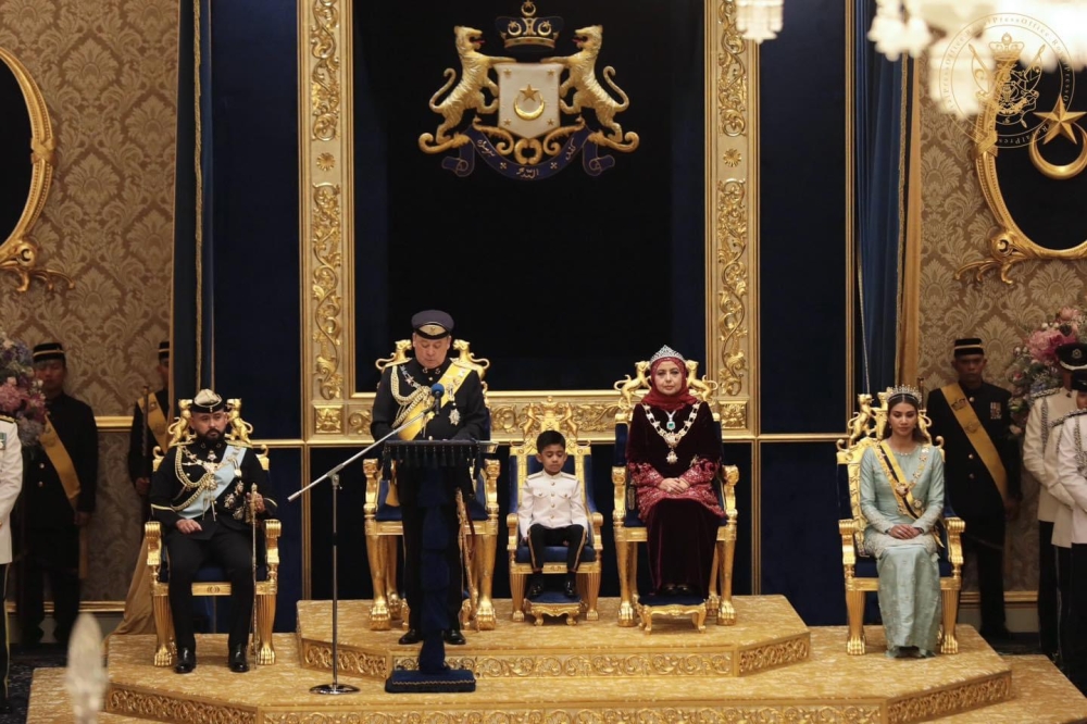 Johor Ruler Sultan Ibrahim Sultan Iskandar said that throughout the period where he will be away as the Yang di-Pertuan Agong next year, the state government should provide guidance to Johor Crown Prince Tunku Ismail Sultan Ibrahim once he assumes the role of the regent of Johor. — Picture from Sultan Ibrahim Sultan Iskandar’s Facebook