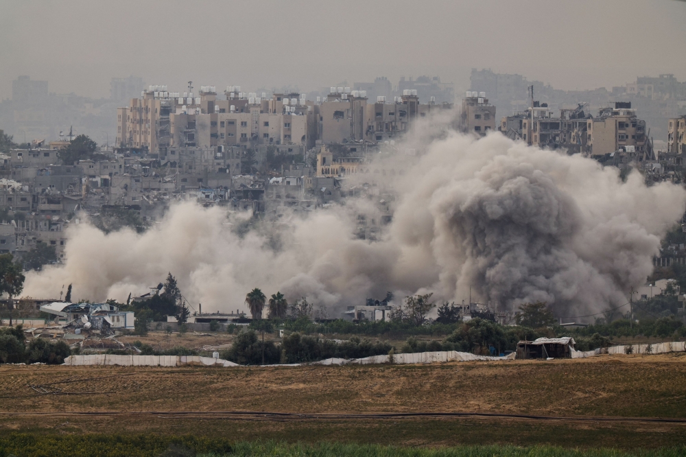 Smoke rises after Israeli air strikes in Gaza, as seen from southern Israel, amid the ongoing conflict between Israel and the Palestinian group Hamas, November 22, 2023. — Reuters pic 
