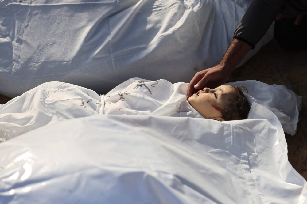 The head of the United Nations children’s agency yesterday called the besieged Gaza Strip the most dangerous place in the world to be a child, and said that the hard-won truce deal between Israel and Hamas was not enough to save their lives. — AFP