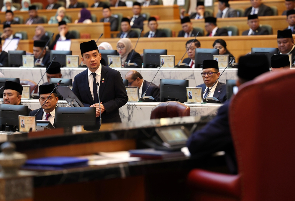 Johor Menteri Besar Datuk Onn Hafiz Ghazi said the state government has agreed to upgrade the Johor Water Regulatory Body to the Johor Water Board. — Bernama pic