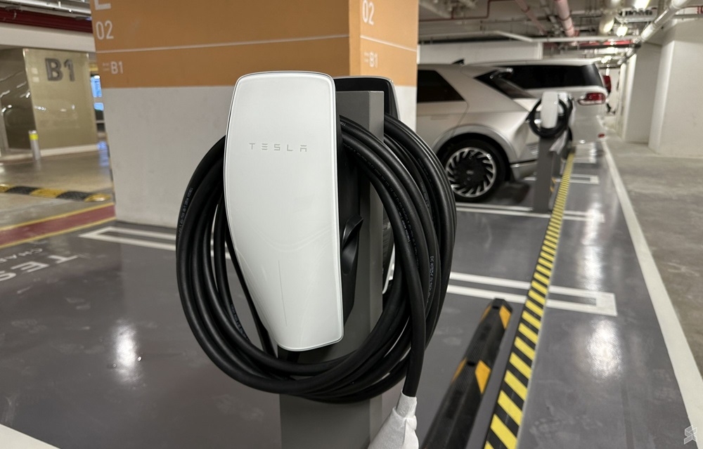 Free Tesla Destination chargers at Sunway Putra Mall and Pavilion Damansara Heights are now available (VIDEO)