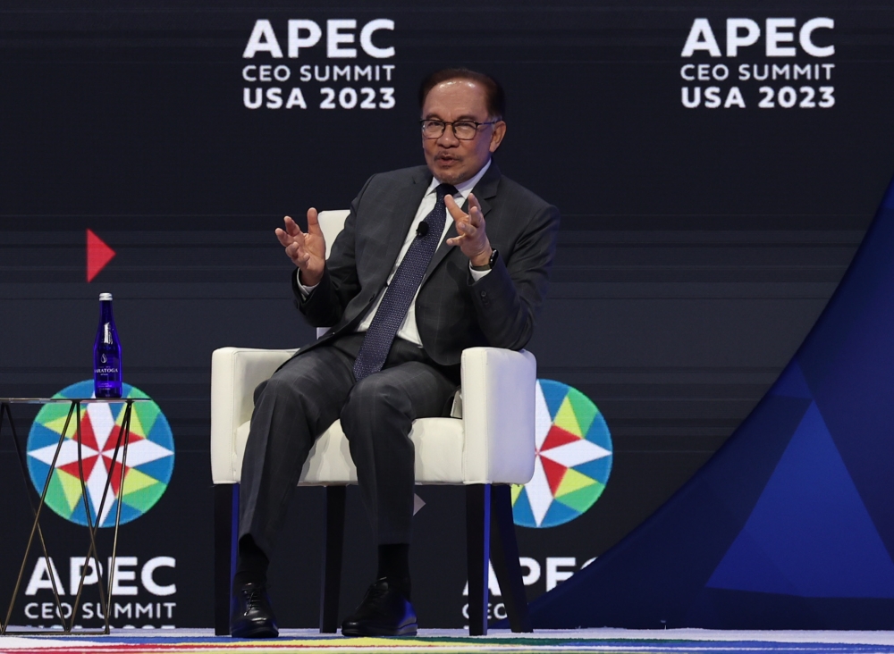 Prime Minister Datuk Seri Anwar Ibrahim speaks during a question and answer session at the 30th Asia-Pacific Economic Cooperation (Apec) Chief Executive Officer (CEO) Summit titled ‘The Global Economy and State of The World’ in San Francisco November 16, 2023. ― Bernama pic