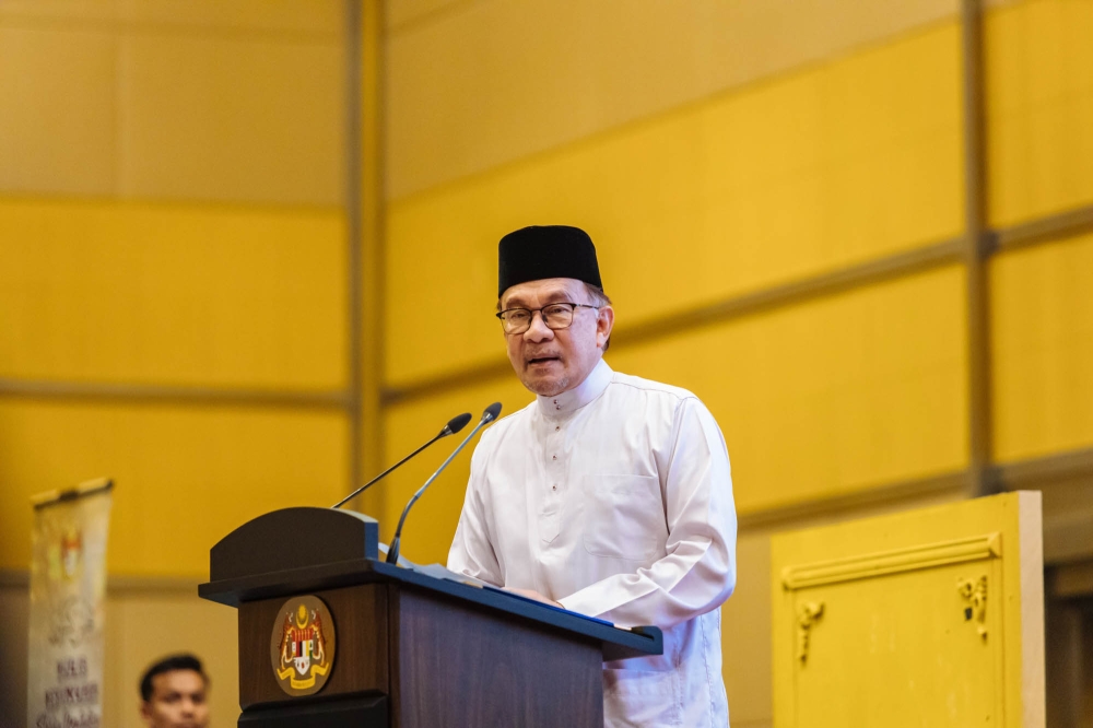 At a thanksgiving ceremony in conjunction with the One Year Administration of the Madani Government in Putrajaya today, Prime Minister Datuk Seri Anwar Ibrahim said in the first year of steering the country, the unity government with the determination of Cabinet Ministers had succeeded in resolving various basic problems of the people. — Picture by Firdaus Latif