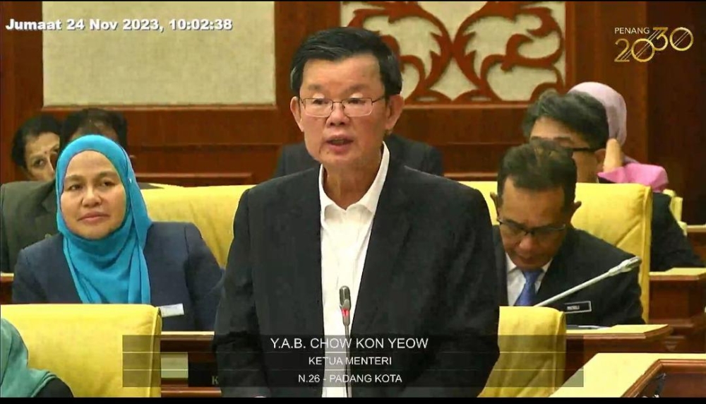 Chief Minister Chow Kon Yeow tabling the motion at the Penang state legislative assembly today. ― Screenshot by Opalyn Mok