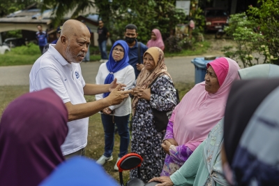 Kemaman by-election: Felda settlers hope elected rep will look into issue of dilapidated facilities - Vimarsana News