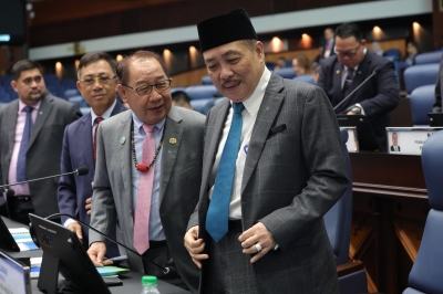 Hajiji: Sabah stands firm on claim to disputed oil-rich Ambalat maritime region - Vimarsana News