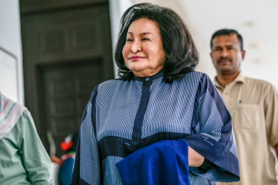 Lebanese jeweller fails in bid for summary judgment against Rosmah over missing jewellery worth RM67.4m - Vimarsana News