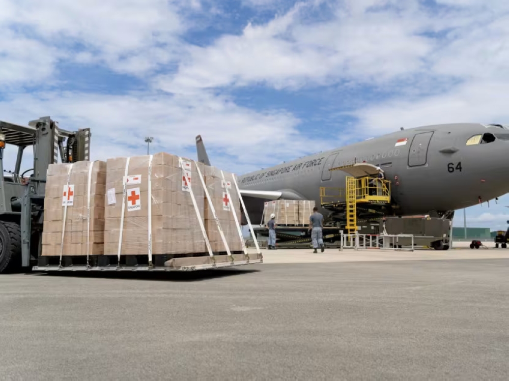 Goods that are part of Singapore’s humanitarian assistance for Gaza being loaded onto the A330 Multi-Role Tanker Transport from the Republic of Singapore Air Force. — Picture courtesy of Singapore Ministry of Defence via TODAY