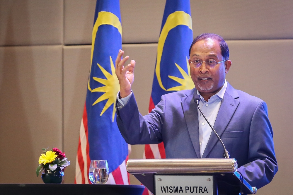 Foreign Minister Datuk Seri Dr Zambry Abdul Kadir stated that the humanitarian pause in Gaza should not be considered a definitive resolution to the protracted conflict in Gaza. — Picture by Yusof Mat Isa