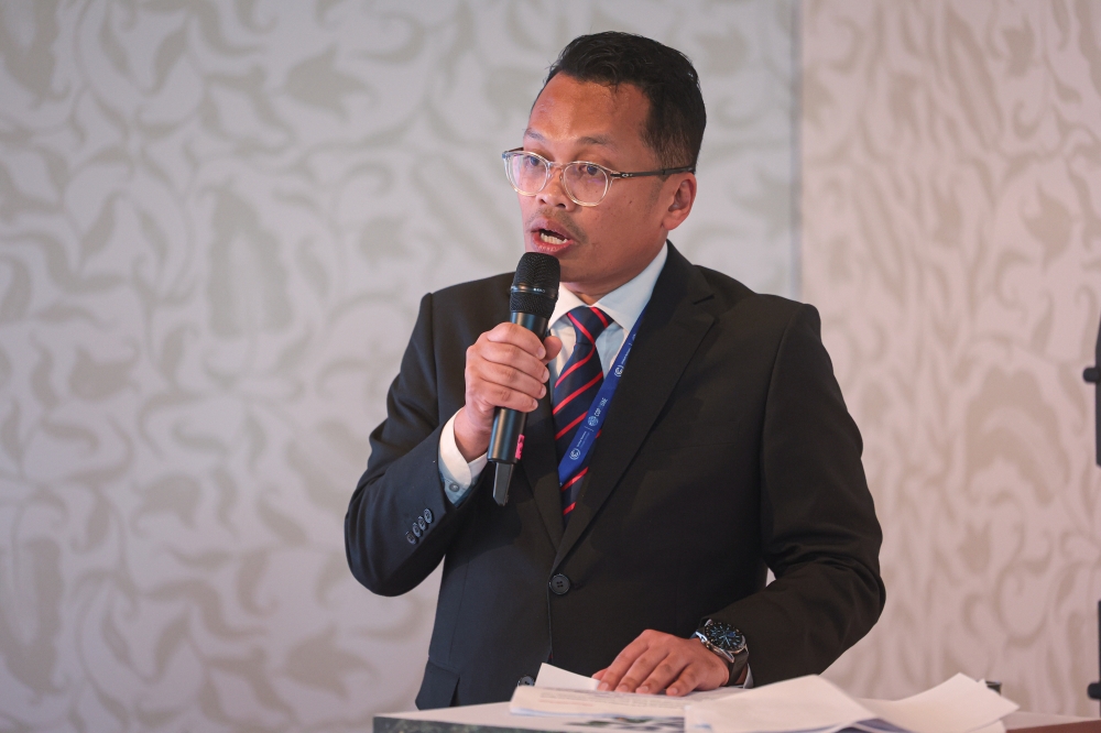 Natural Resources, Environment and Climate Change Minister Nik Nazmi Nik Ahmad delivers his speech at the official launch of Malaysia Pavilion at the 28th Conference of Parties (COP28) to the United Nations Framework Convention on Climate Change (UNFCC), in Dubai Expo City, United Arab Emirates, December 1, 2023. — Bernama pic 