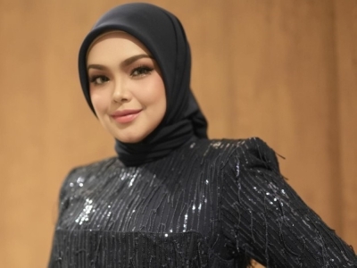 Siti Nurhaliza hints at holding bigger concert after 19-year record broken by Coldplay